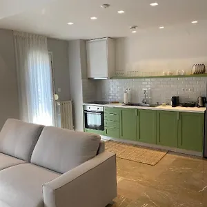 Theta θ2 Luxury Apartment's Salonic