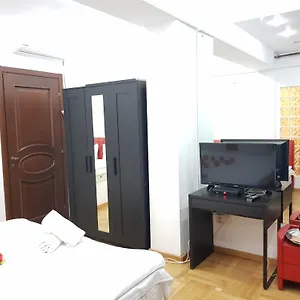 Mega Mall Monza National Arena Bucureşti